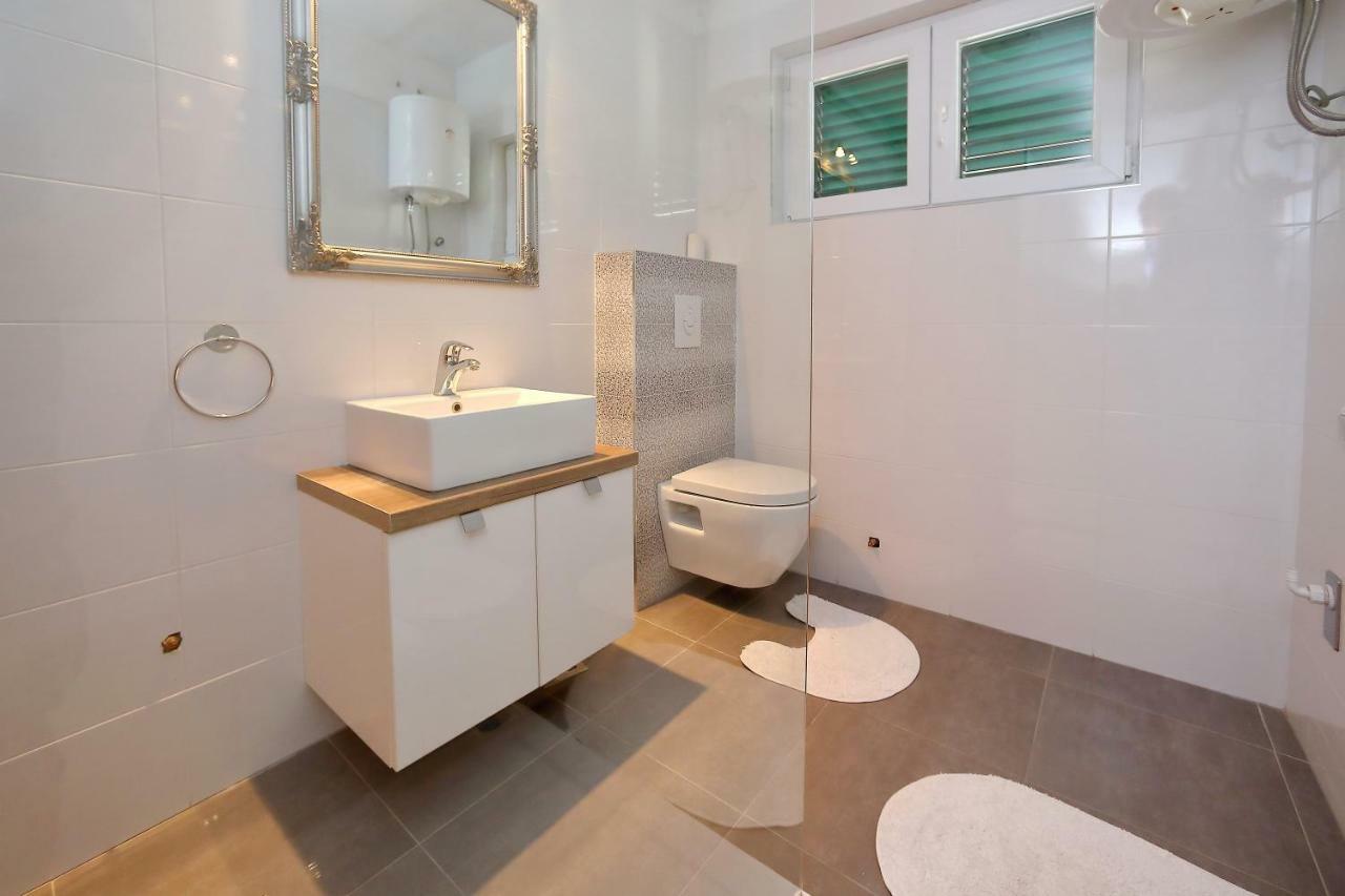Sara Apartment Bibinje Ngoại thất bức ảnh